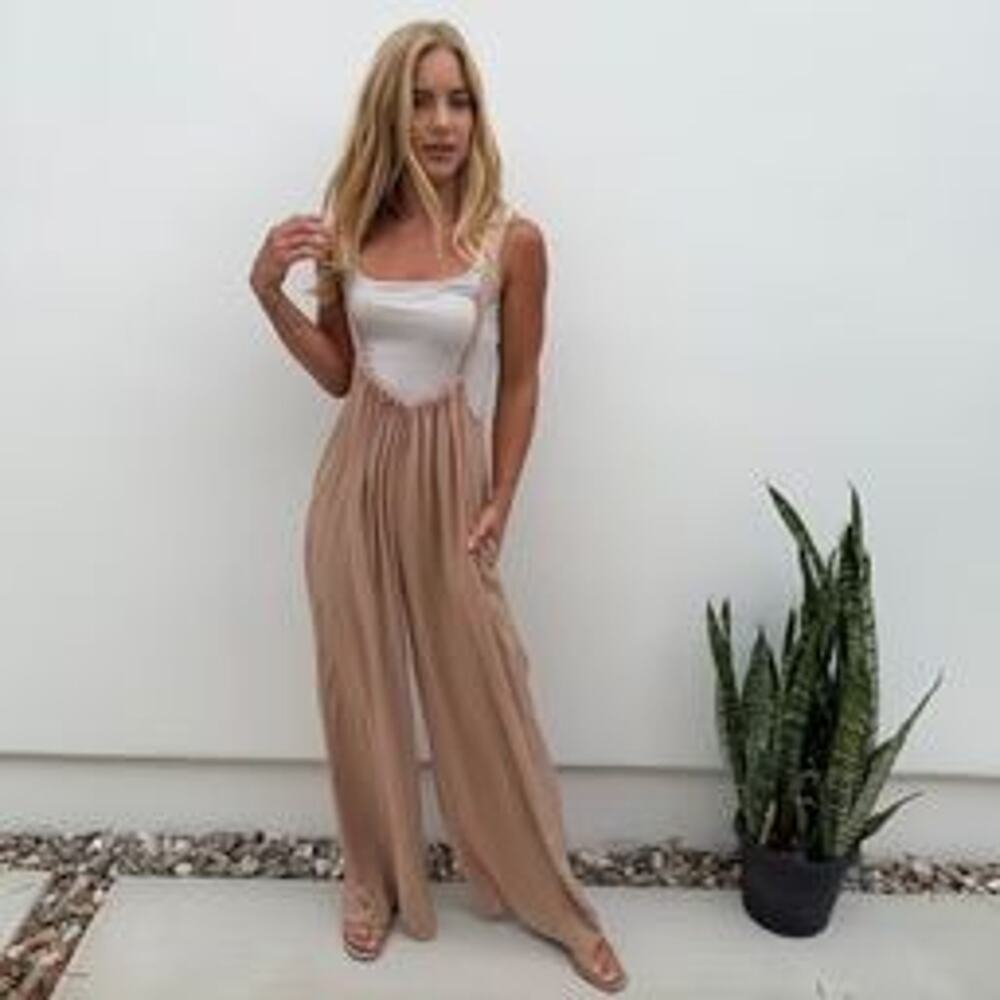SUSPENDER WIDE LEG JUMPSUIT – WARM SAND medium